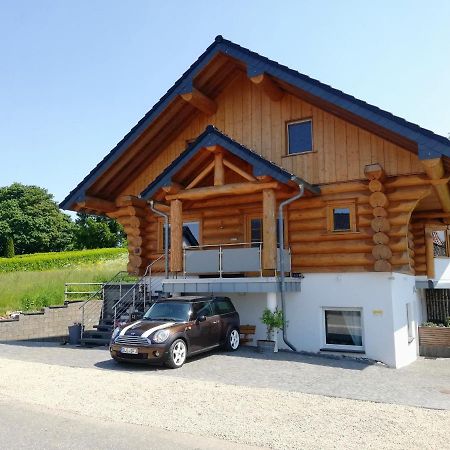4 Sterne Ferienwohnung Stammzeit Nettersheim エクステリア 写真